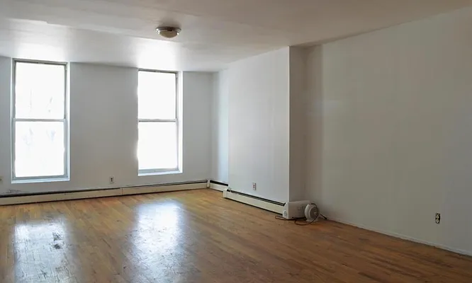 Rented by Worth Property Group | media 18