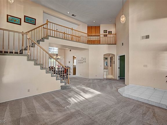 2nd image of 2636 Ontario Dr