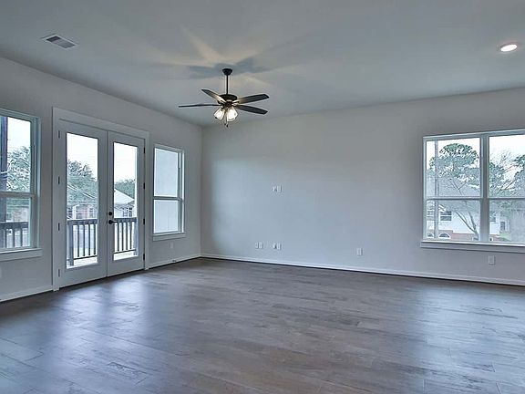 2298 - Dining Room