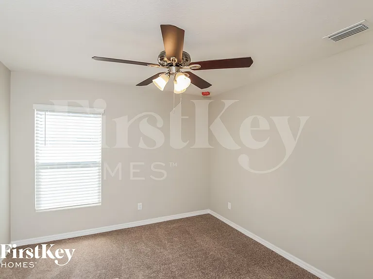 1161 Pluto St SE — Photo 11