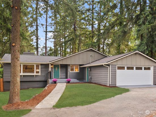 16528 79th Place NE, Kenmore, WA 98028