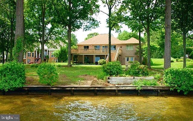 1st image of 956 Tall Pines Dr