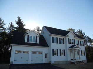 6 Farm Rd, West Bridgewater, MA 02379