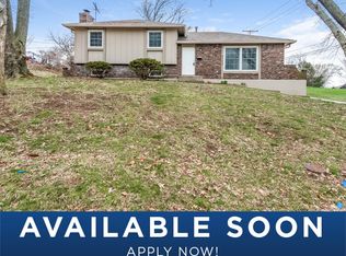 4700 Bond St, Shawnee, KS 66203