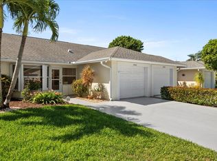 10862 SE Sea Pines Cir, Hobe Sound, FL 33455