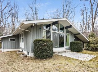 21 Trilsch Ct, Kent Lakes, NY 10512