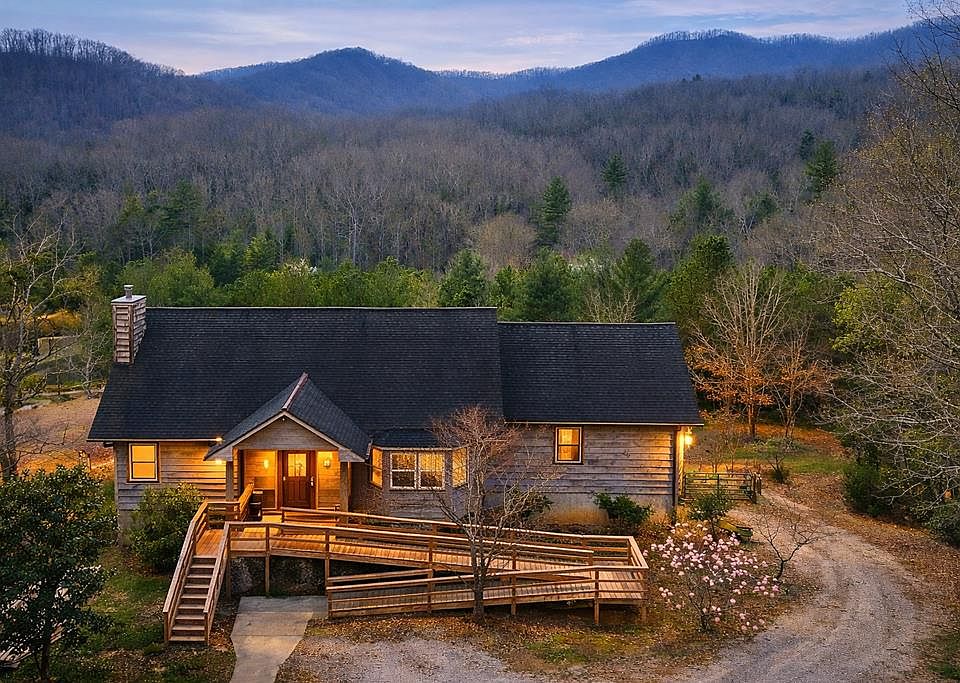 1st image of 159 Kings Cove Rd