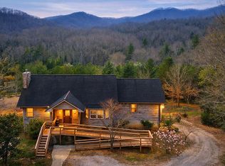 159 Kings Cove Rd, Franklin, NC 28734