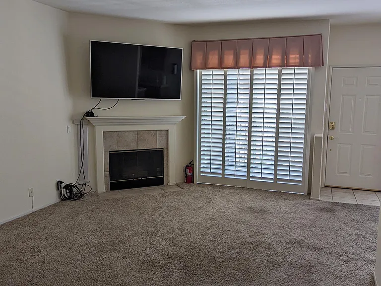 21840 S Vermont Ave #4 — Photo 14
