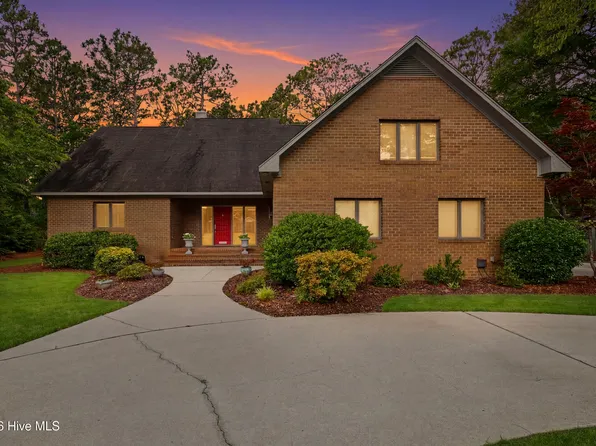 2118 Gloucester Place, Wilmington, NC 28403
