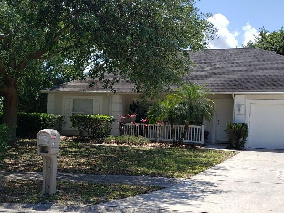 2nd image of 1582 Fuji Dr