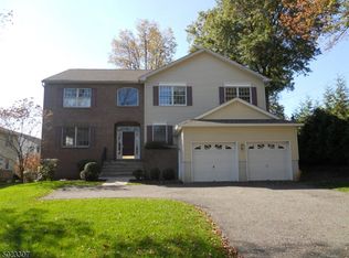 89 E Bradford Ave, Cedar Grove, NJ 07009