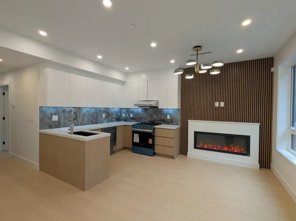 2893 Eton St #1, Vancouver, BC V5K 1J5
