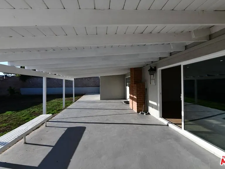 3125 Jacinto Ave — Photo 14