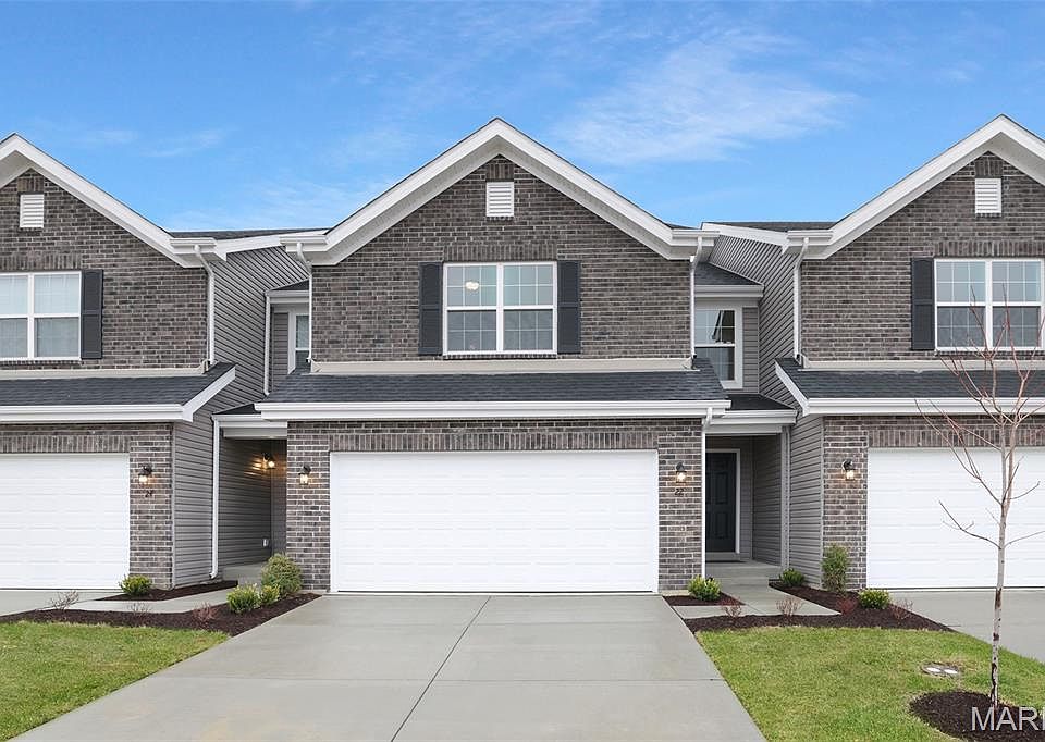 1st image of 51 Fairmount Grove Dr