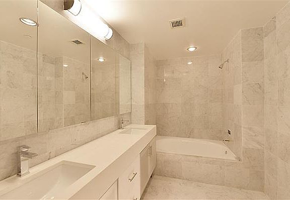 4th image of 234 E 67th St APT B