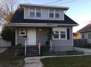 2418 12th St, Two Rivers, WI 54241