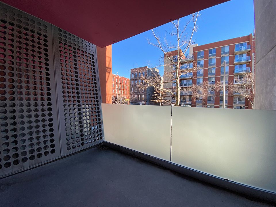1st image of 318 Pleasant Ave #2C