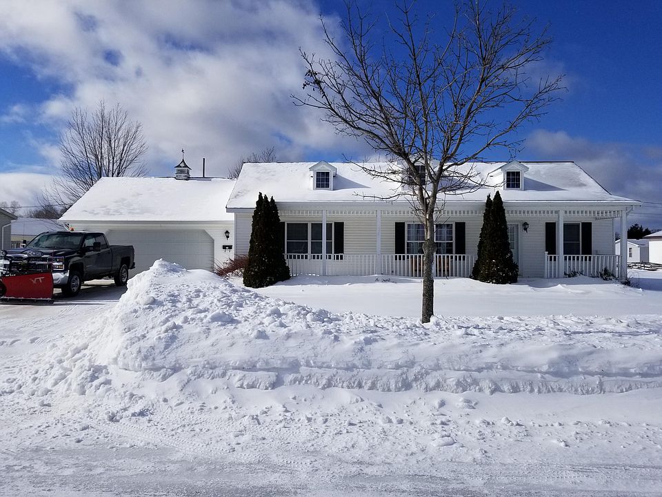 1st image of 575 E Brege Dr