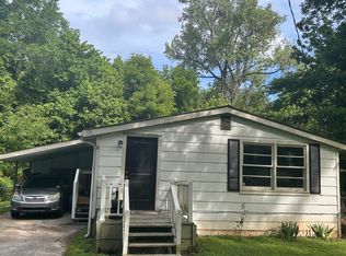 2732 S Bamby Ln, Atlanta, GA 30319