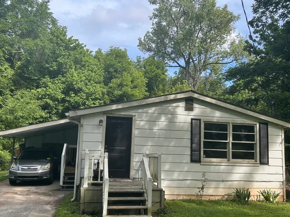 2732 S Bamby Ln, Atlanta, GA 30319