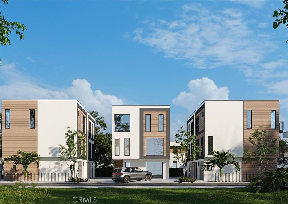 1st image of 6857 Ben Ave #268