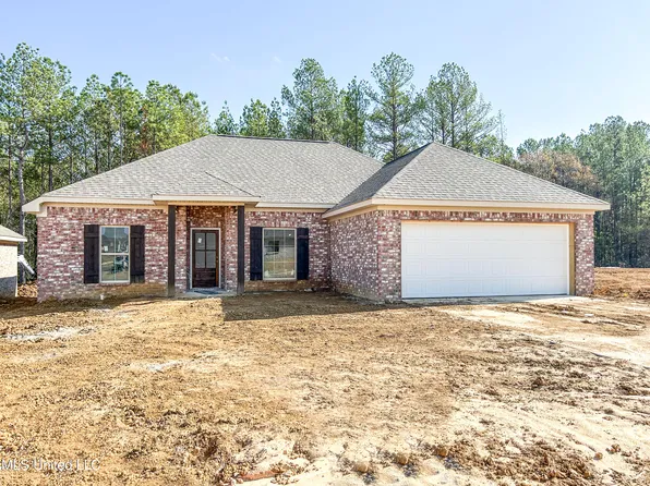 939 Riverside Ln, Pearl, MS 39208