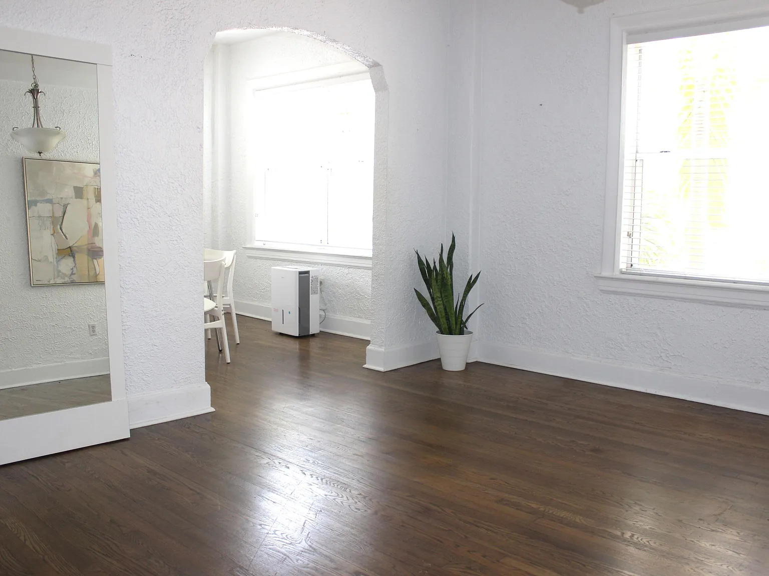 1 bed, 1.0 bath, 656 sqft, $2,300 — Photo 1