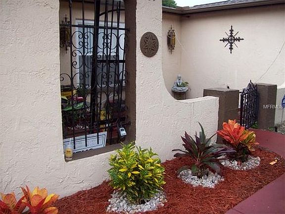 2nd image of 9139 Barrington Ln