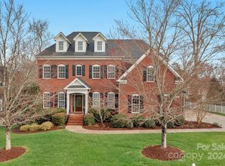 1809 Sparrow Ln, Waxhaw, NC 28173