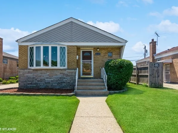 4125 W 81st St, Chicago, IL 60652