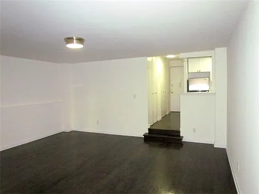 Rented by Mirador Real Estate | media 15