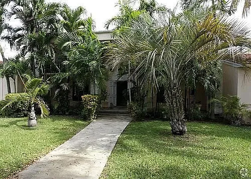35 Phoenetia Ave #1 Photo 1