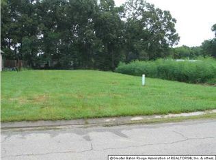42220 Conifer Dr, Gonzales, LA 70737