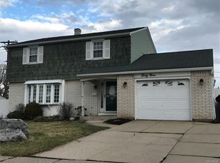 49 Jamaica Ln, Buffalo, NY