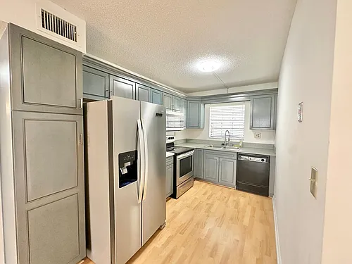301 Olivewood Pl #O126 Photo 1