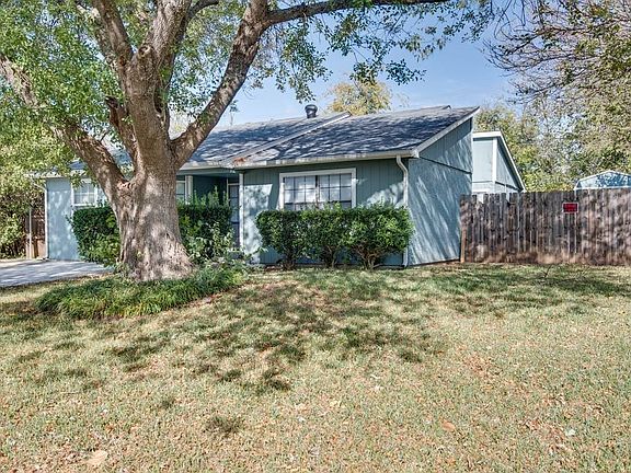 3rd image of 2329 Sunflower Dr