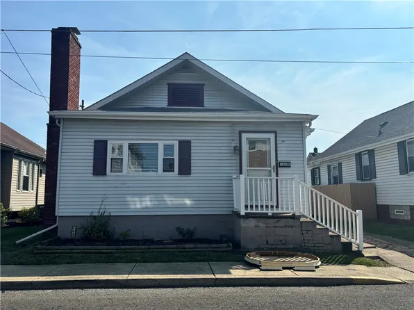 1630 2nd St, New Brighton, PA 15066