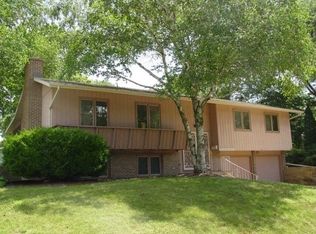 1 S Kenosha Dr, Madison, WI 53705