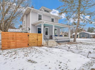 1102 W Park Ave, Champaign, IL