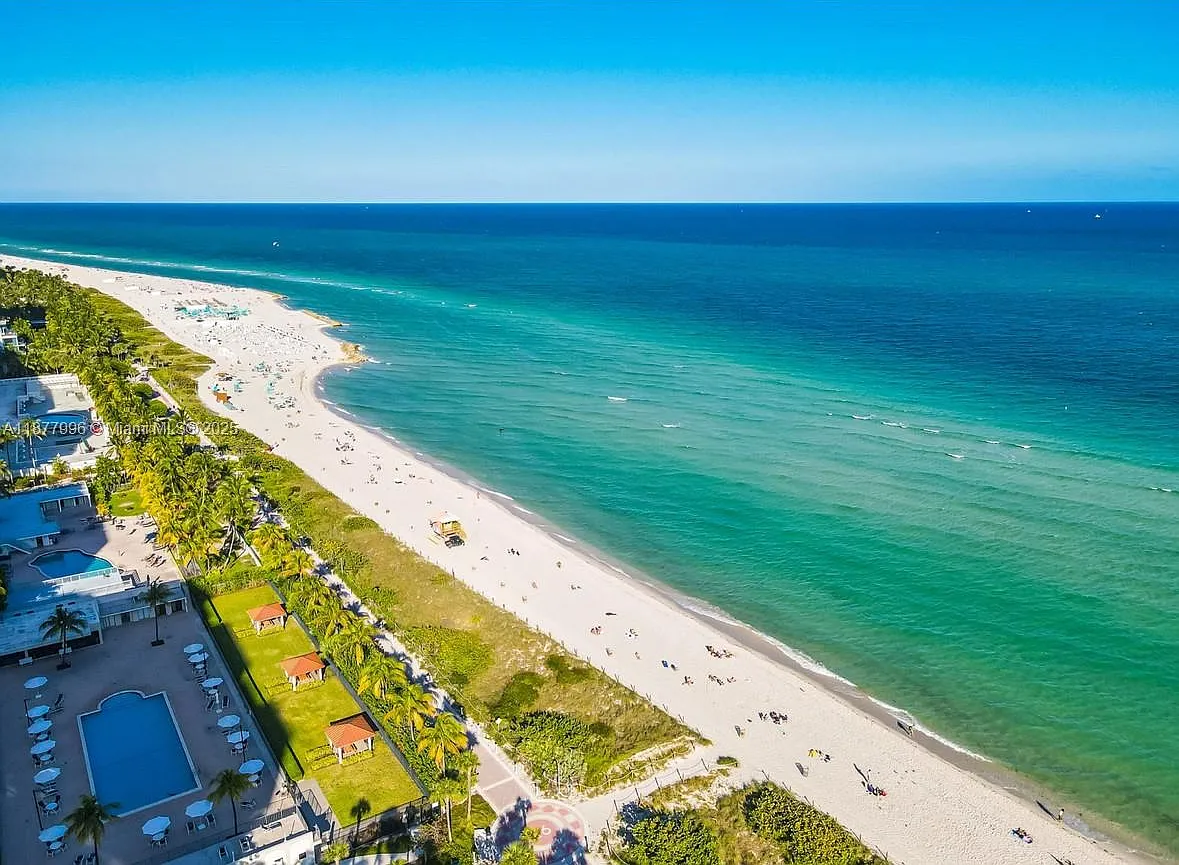 Club Atlantis Condo — Photo 4