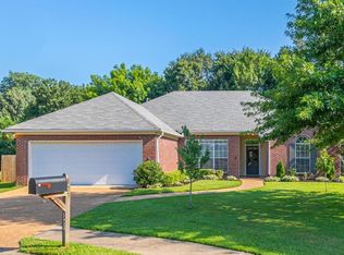 123 Creekside Dr, Canton, MS 39046