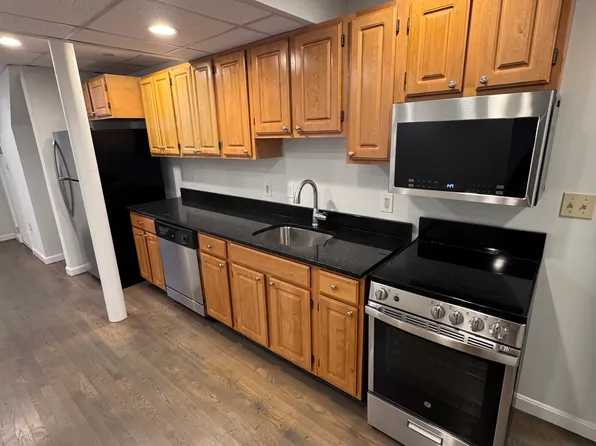 75 Park Dr, Boston, MA