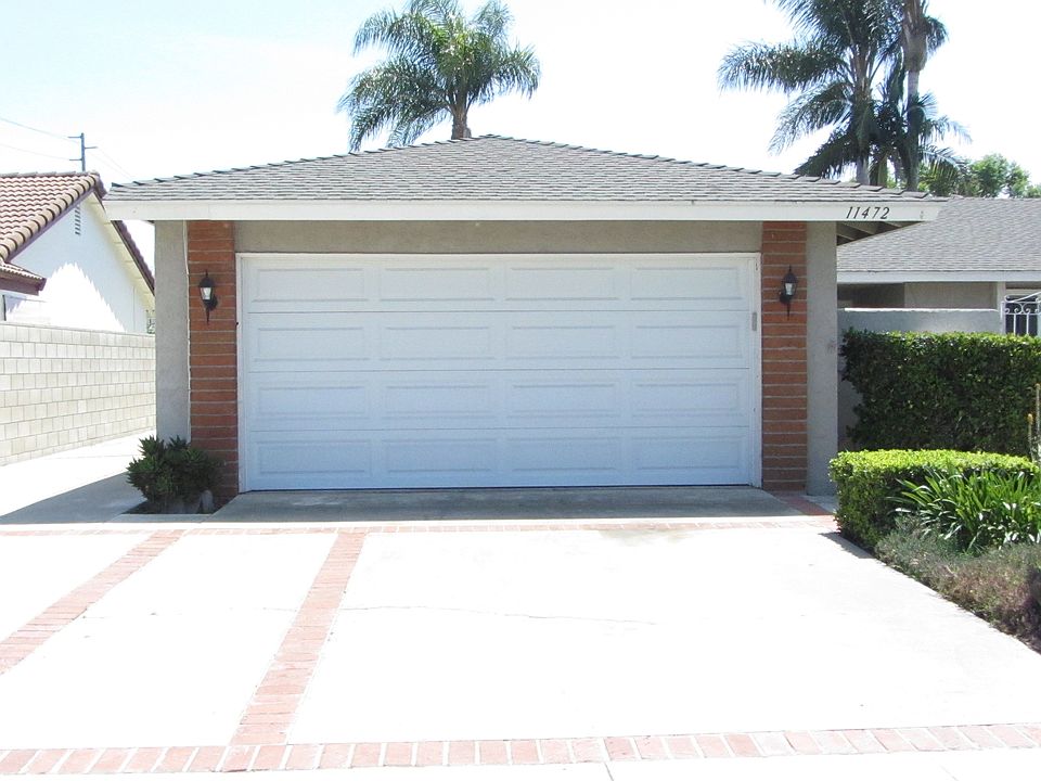 Two Car Garage - Front Left