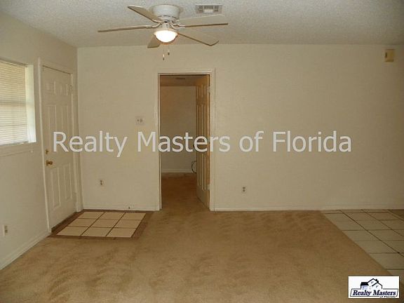 3rd image of 11 Linda St