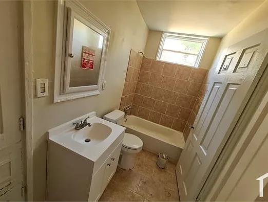 2241 Saint Charles Ave #2241 — Photo 4