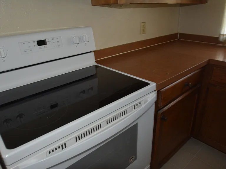 2242 Seville Ct #2242 — Photo 5