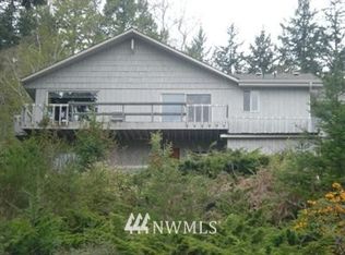 18823 Rocky Bay Rd NW, Gig Harbor, WA 98329