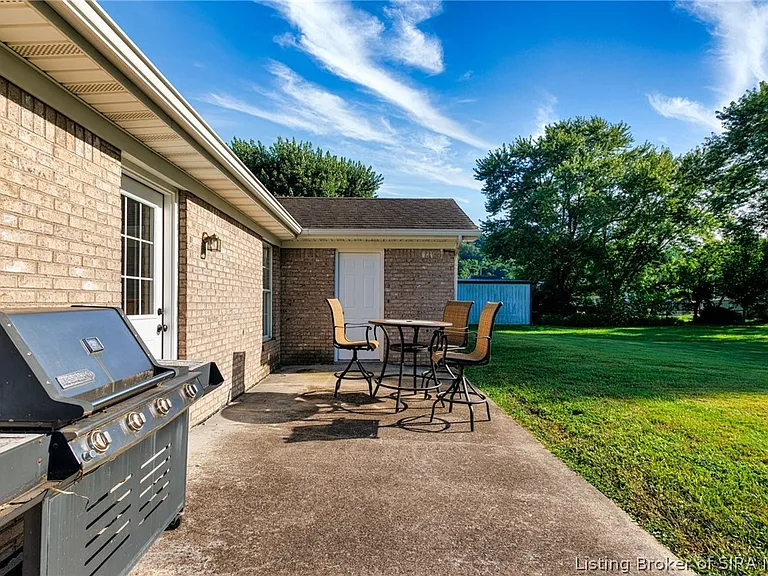 105 Brewer Dr #2 — Photo 21