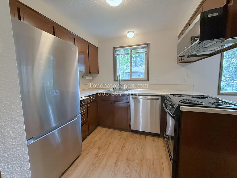 120 SE 176th Pl — Photo 16
